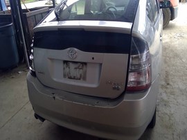 2005 TOYOTA PRIUS, SILVER, 1.5L, AT.  Z26273